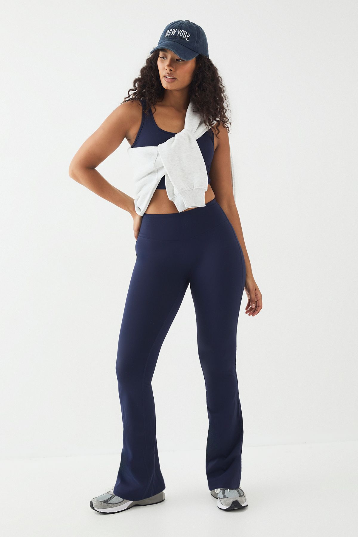 DSGN Studio Ultra Sculpt Highwaist Flared Legging