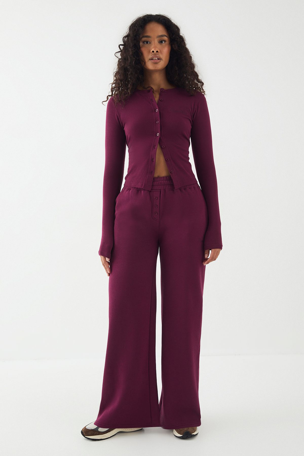 DSGN Studio Embroidery Henley Jogger - Image 5
