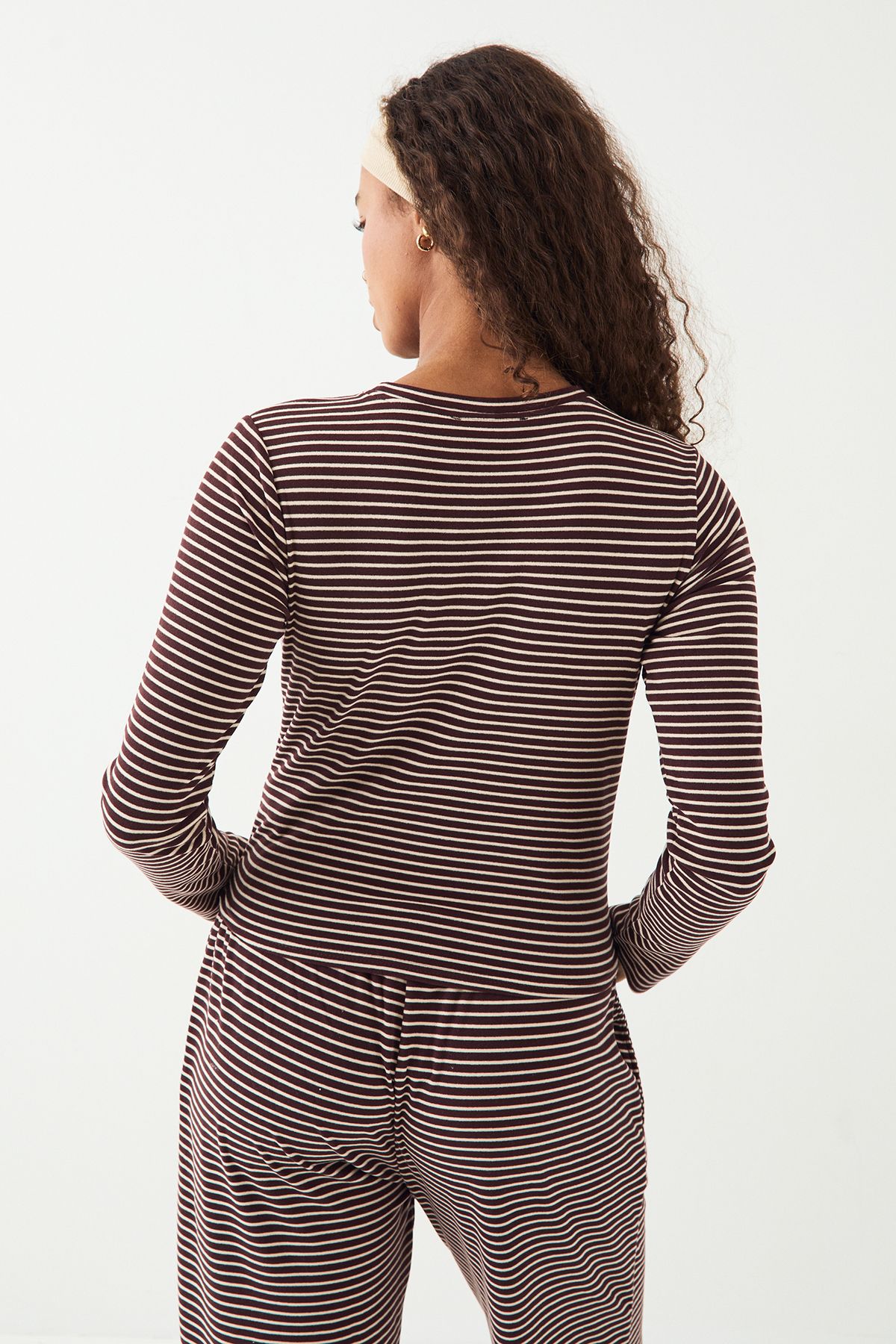 DSGN Studio Soft Stripe Long Sleeve Top - Image 2