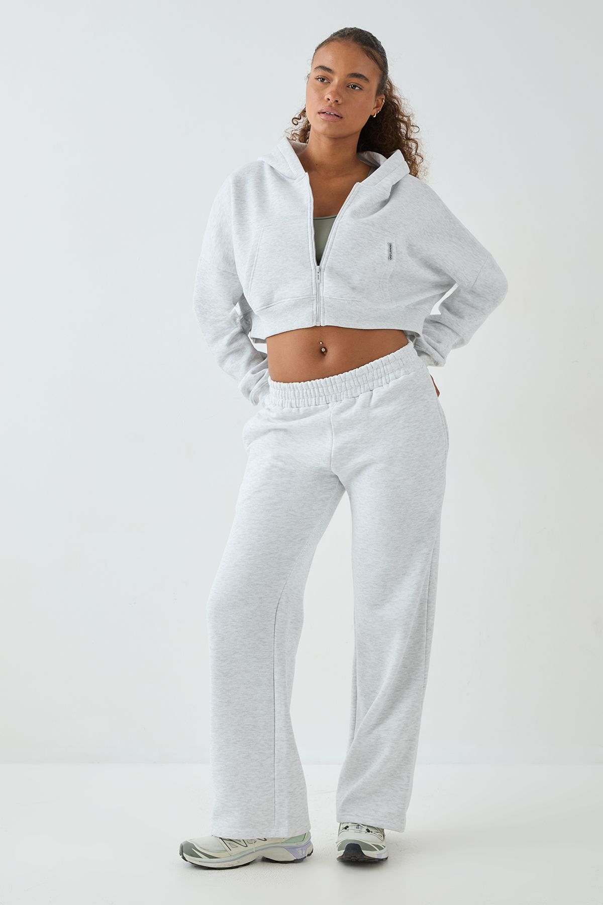 DSGN Studio Boxy Crop Zip Through Hoodie - Image 3