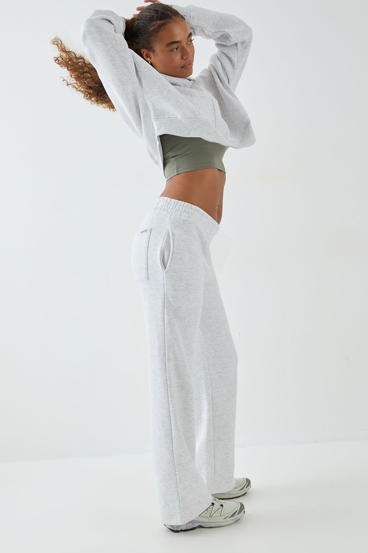 DSGN Studio Boxy Crop Zip Through Hoodie - Image 4