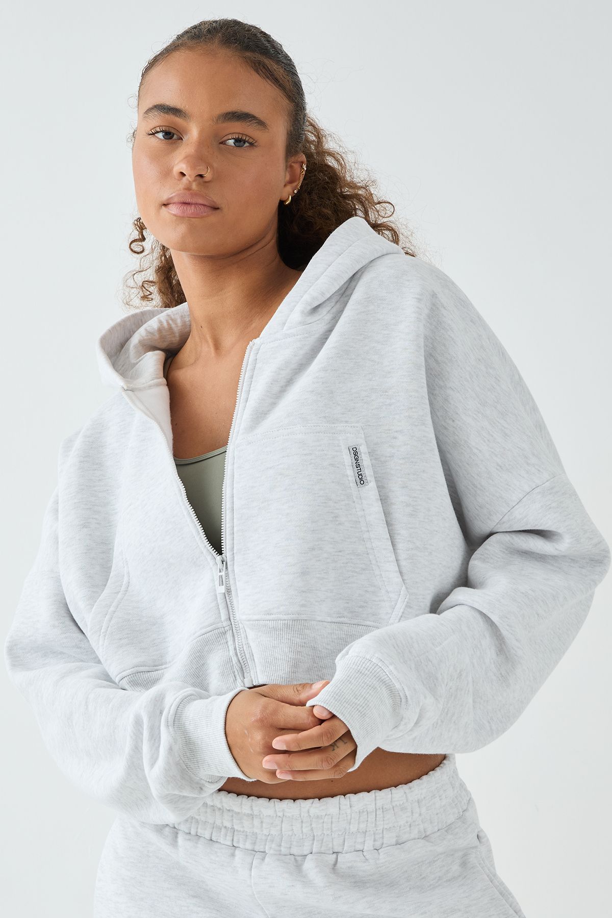 DSGN Studio Boxy Crop Zip Through Hoodie - Image 5