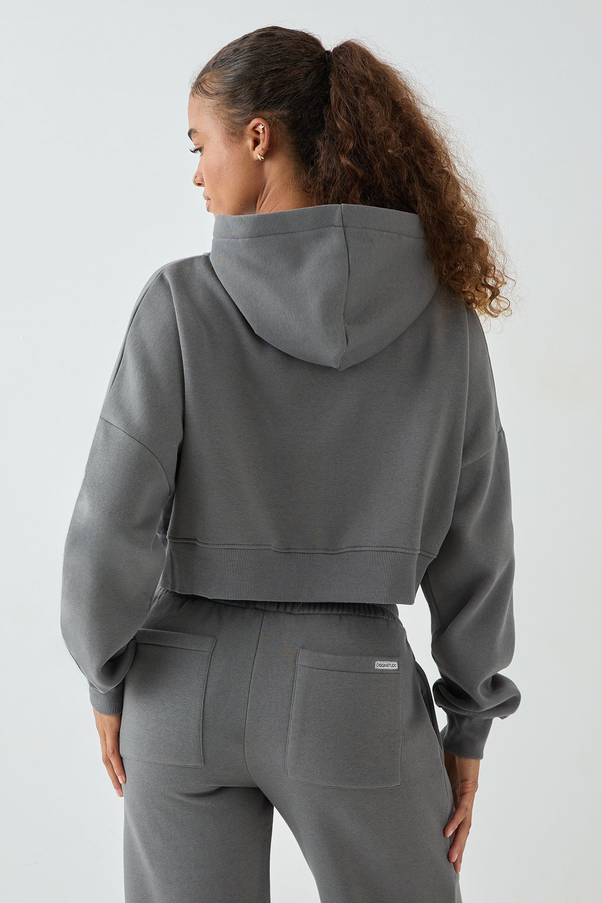 DSGN Studio Boxy Crop Zip Through Hoodie - Image 2