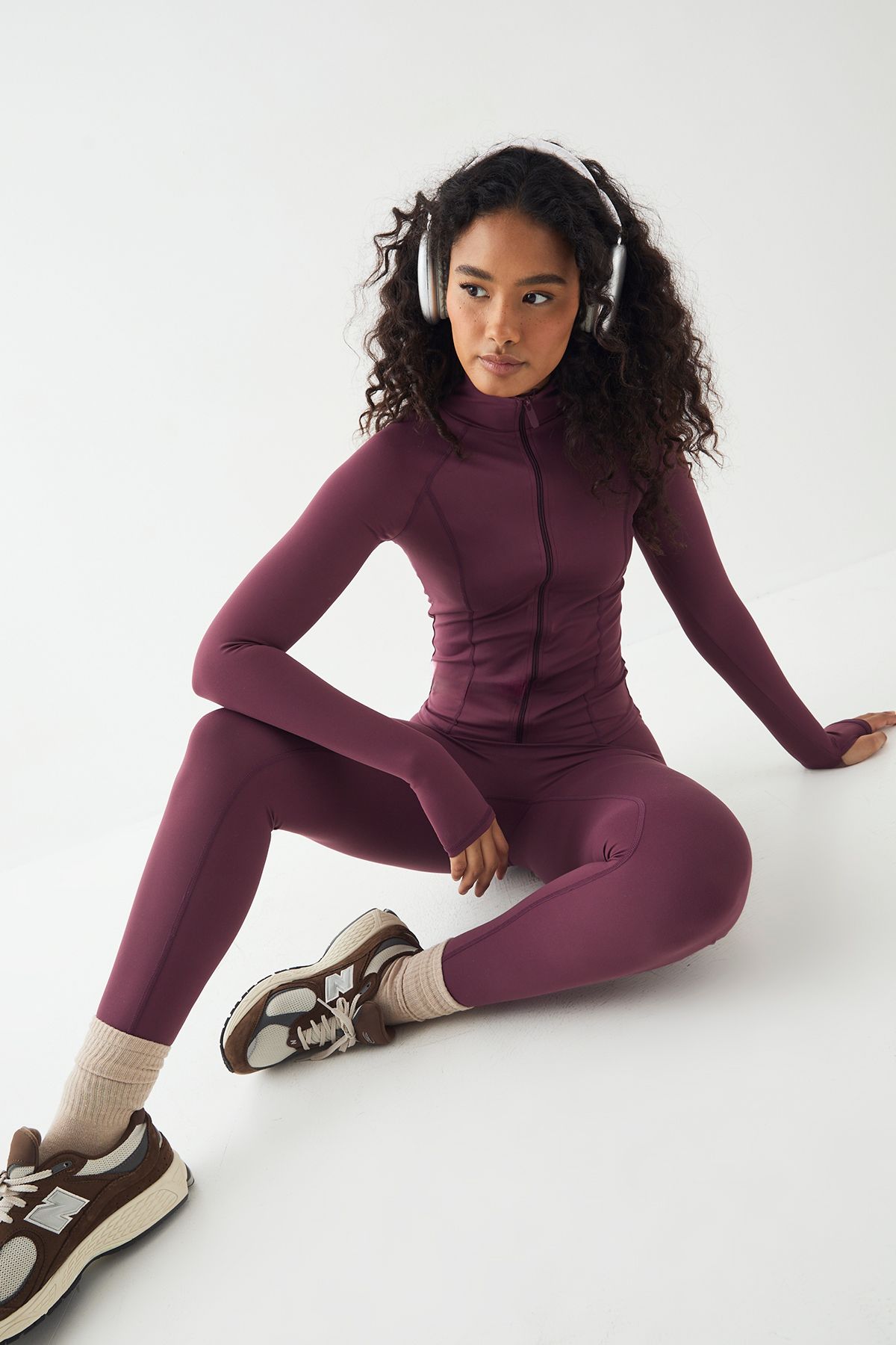 DSGN Studio Sports Ultra Sculpt Seam Detail Legging