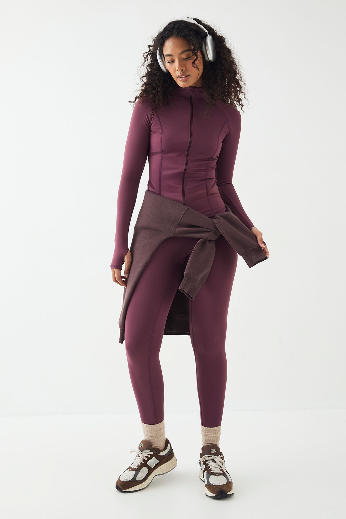 DSGN Studio Sports Ultra Sculpt Seam Detail Legging - Image 3
