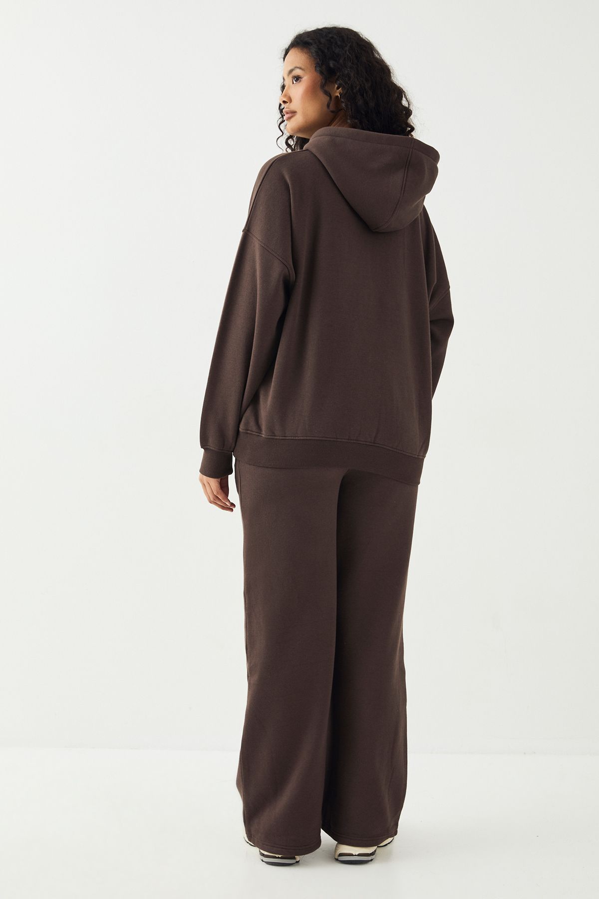 DSGN Studio Collegiate Applique Straight Leg Jogger - Image 2