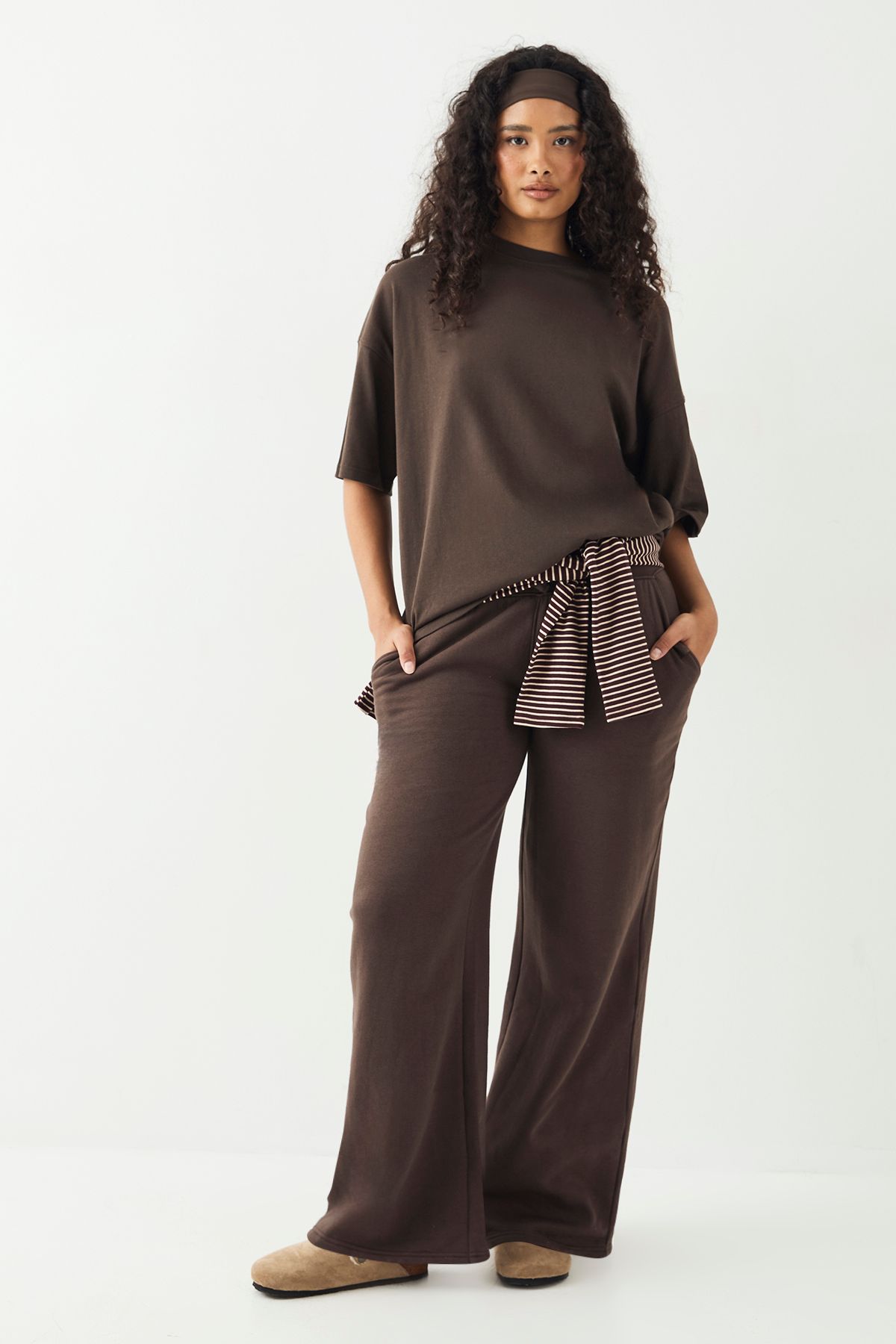 DSGN Studio Oversized T-Shirt - Image 3