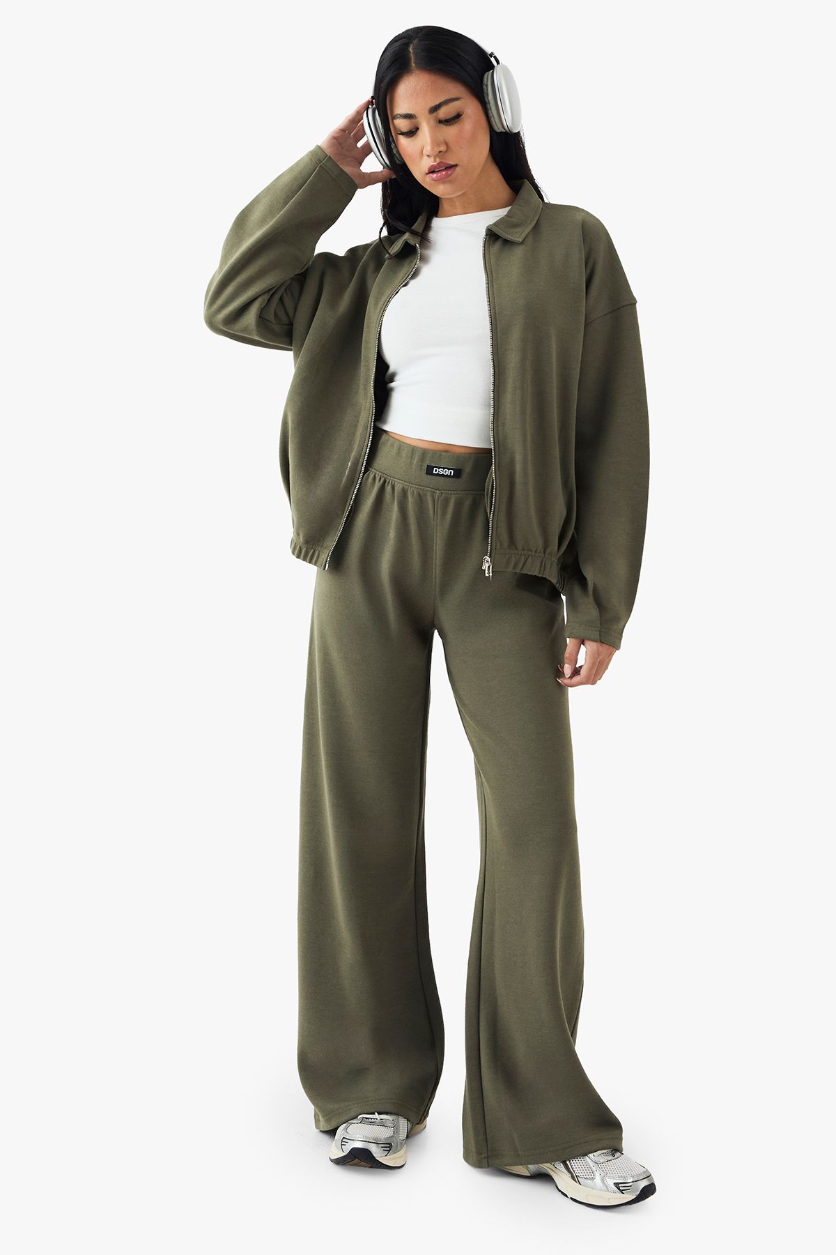 DSGN Studio Embroidered Long Sleeve Top - Image 5