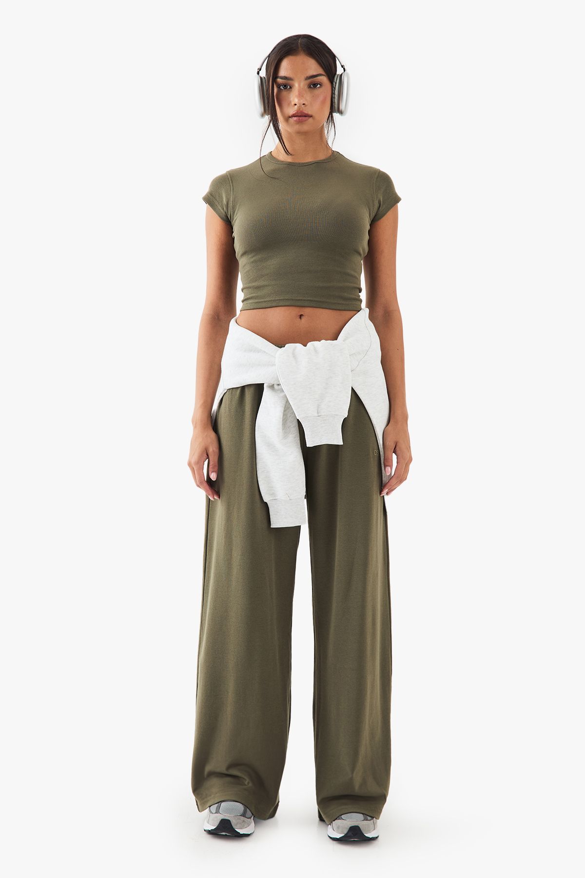 DSGN Studio Embroidered Rib Wide Leg Trouser - Image 5