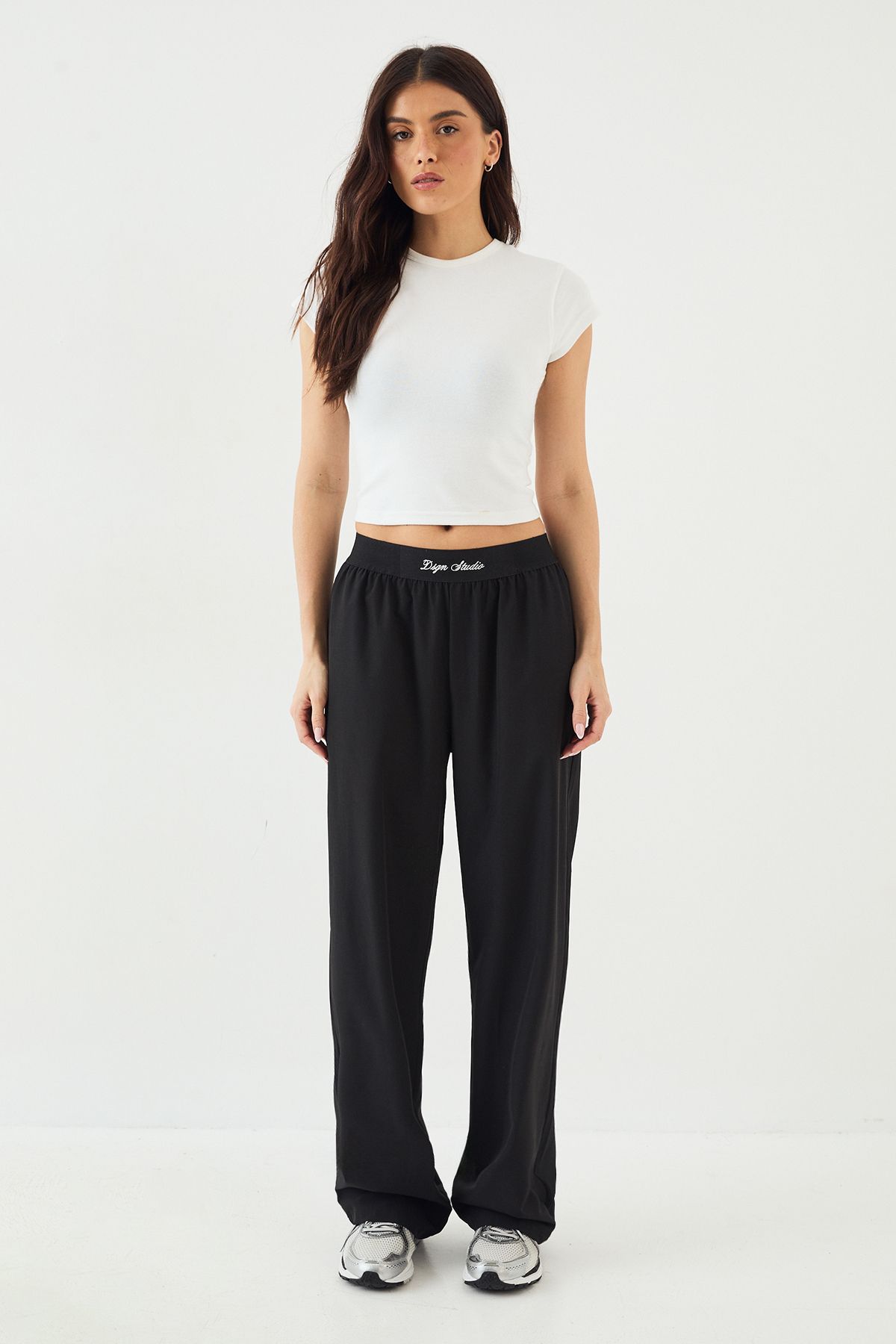 DSGN Studio Elasticated Waist Straight Leg Trouser - Image 5