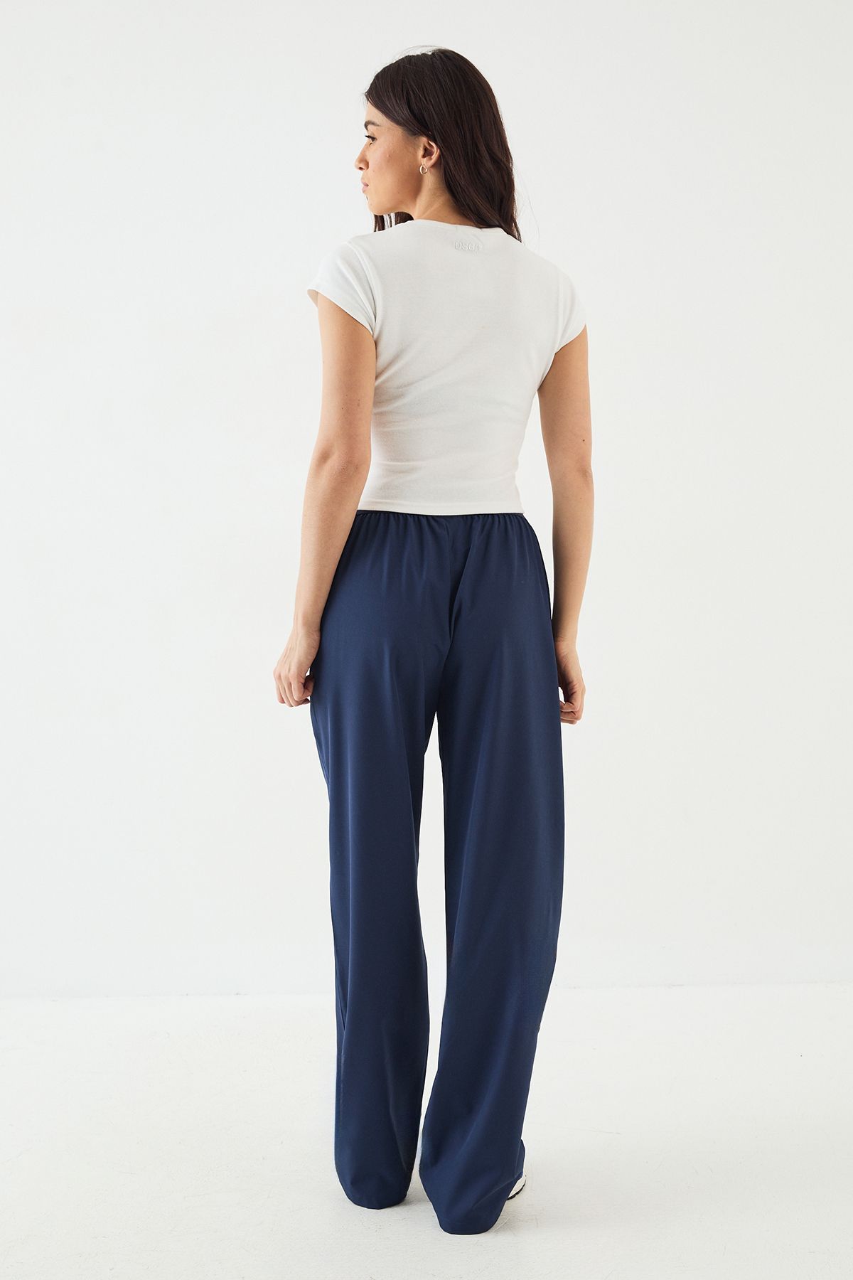 DSGN Studio Elasticated Waist Straight Leg Trouser - Image 2
