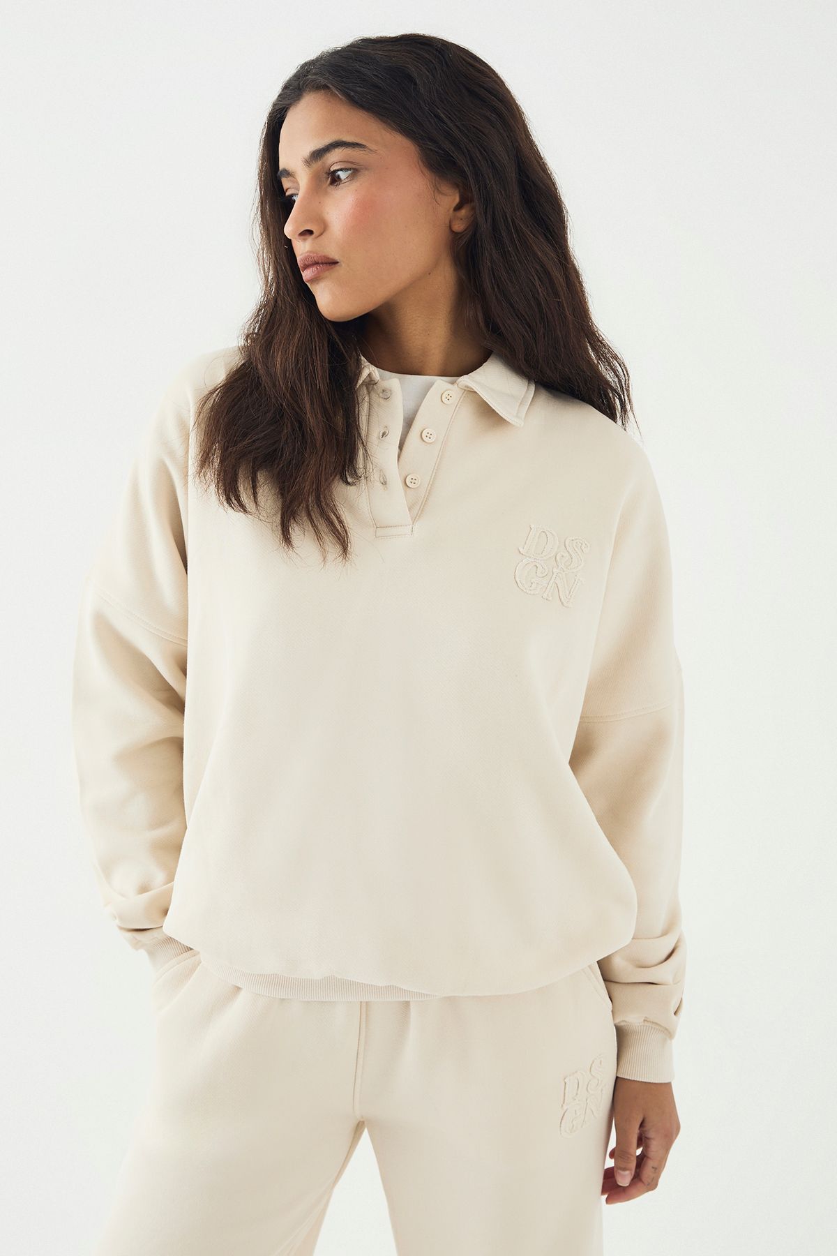 DSGN Studio Self Fabric Applique Collared Sweatshirt