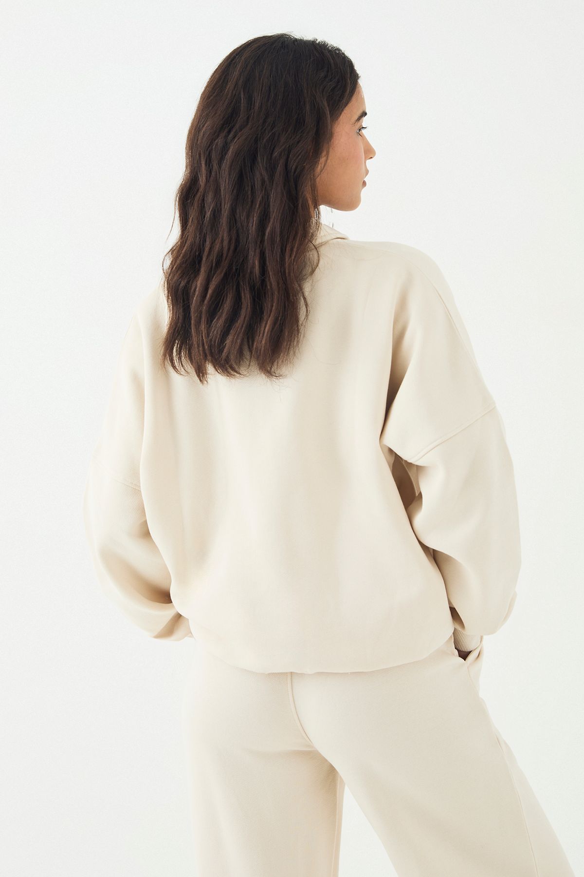 DSGN Studio Self Fabric Applique Collared Sweatshirt - Image 2