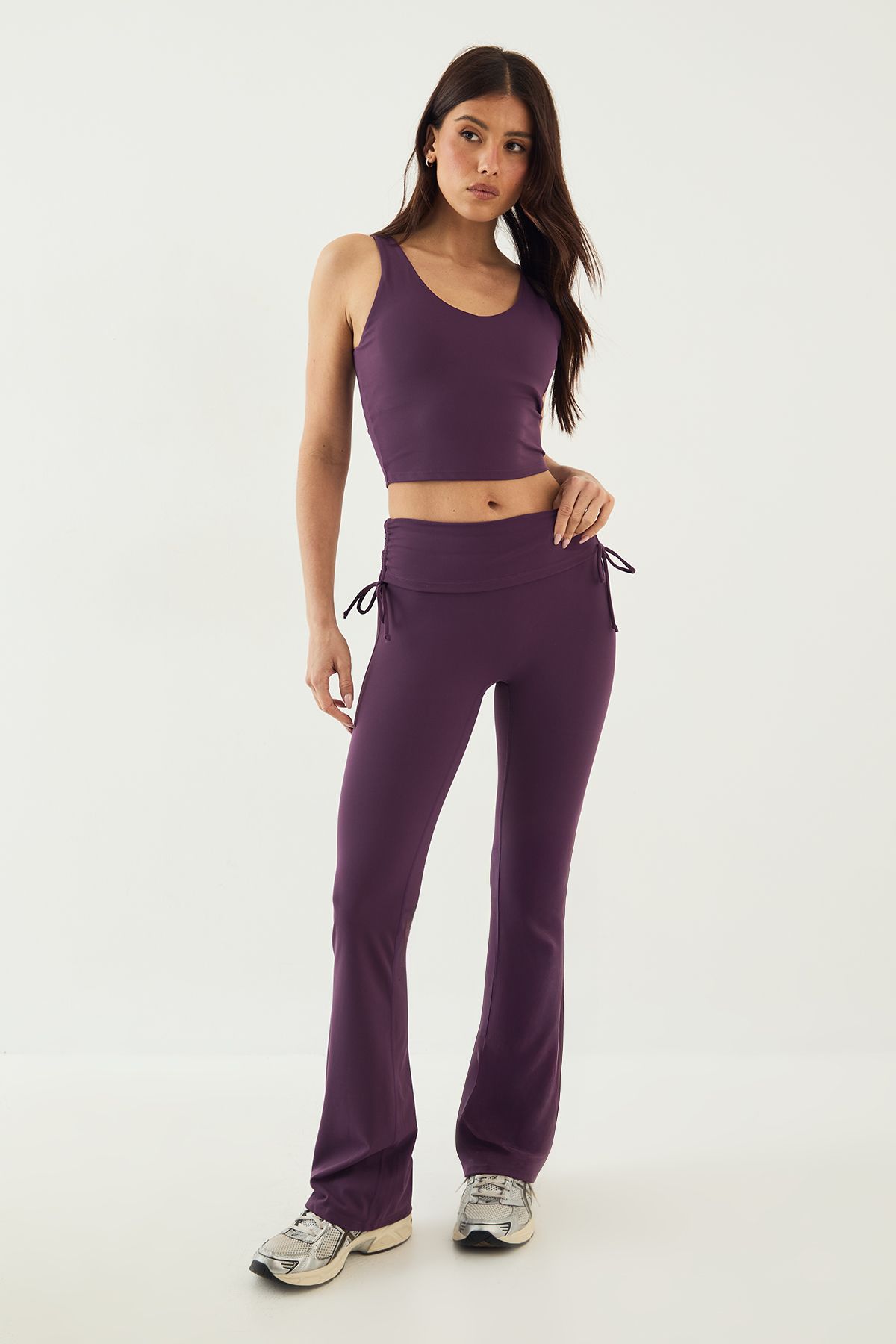 DSGN Studio Ultra Sculpt Ruched Side Flared Legging