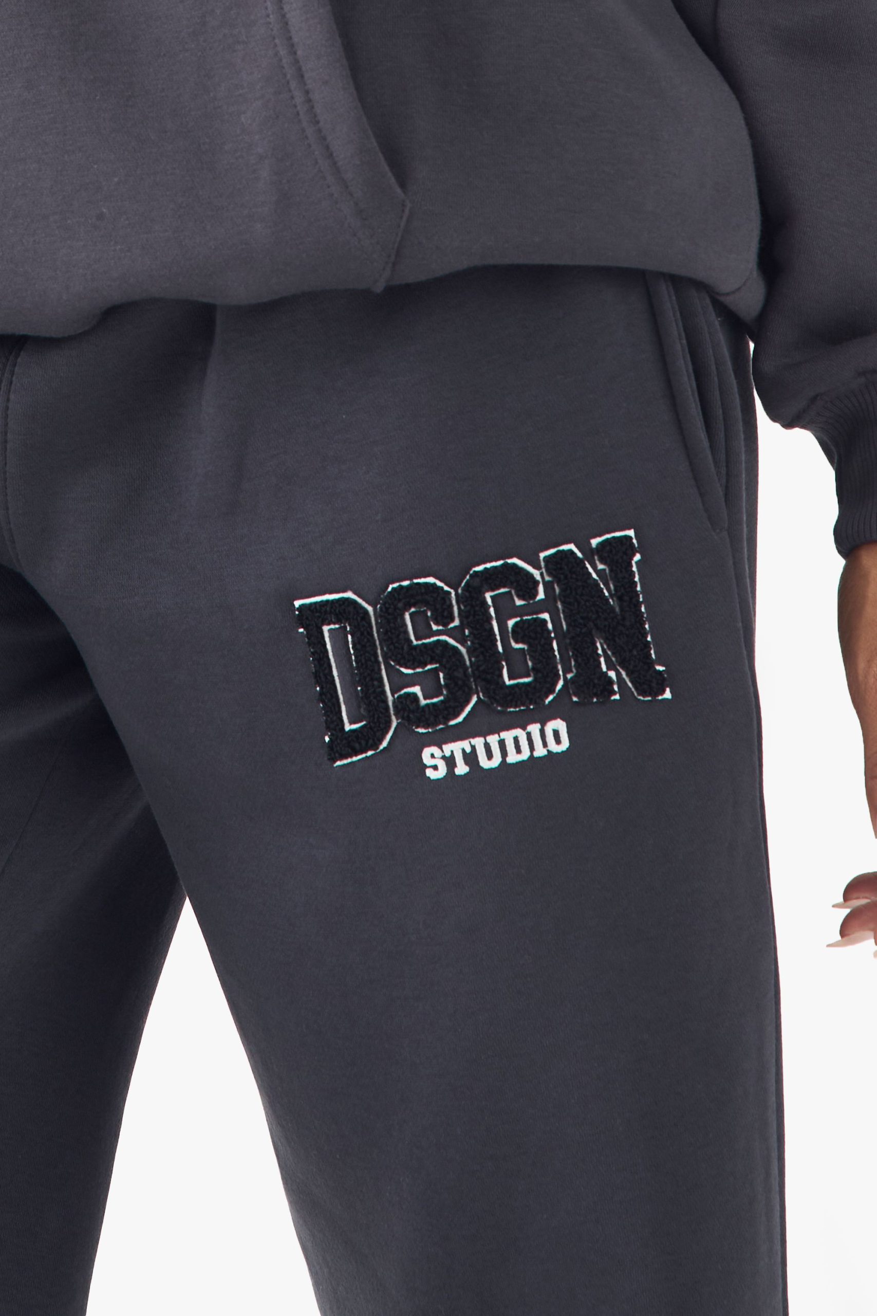 DSGN Studio Towelling Applique Straight Leg Jogger - Image 4