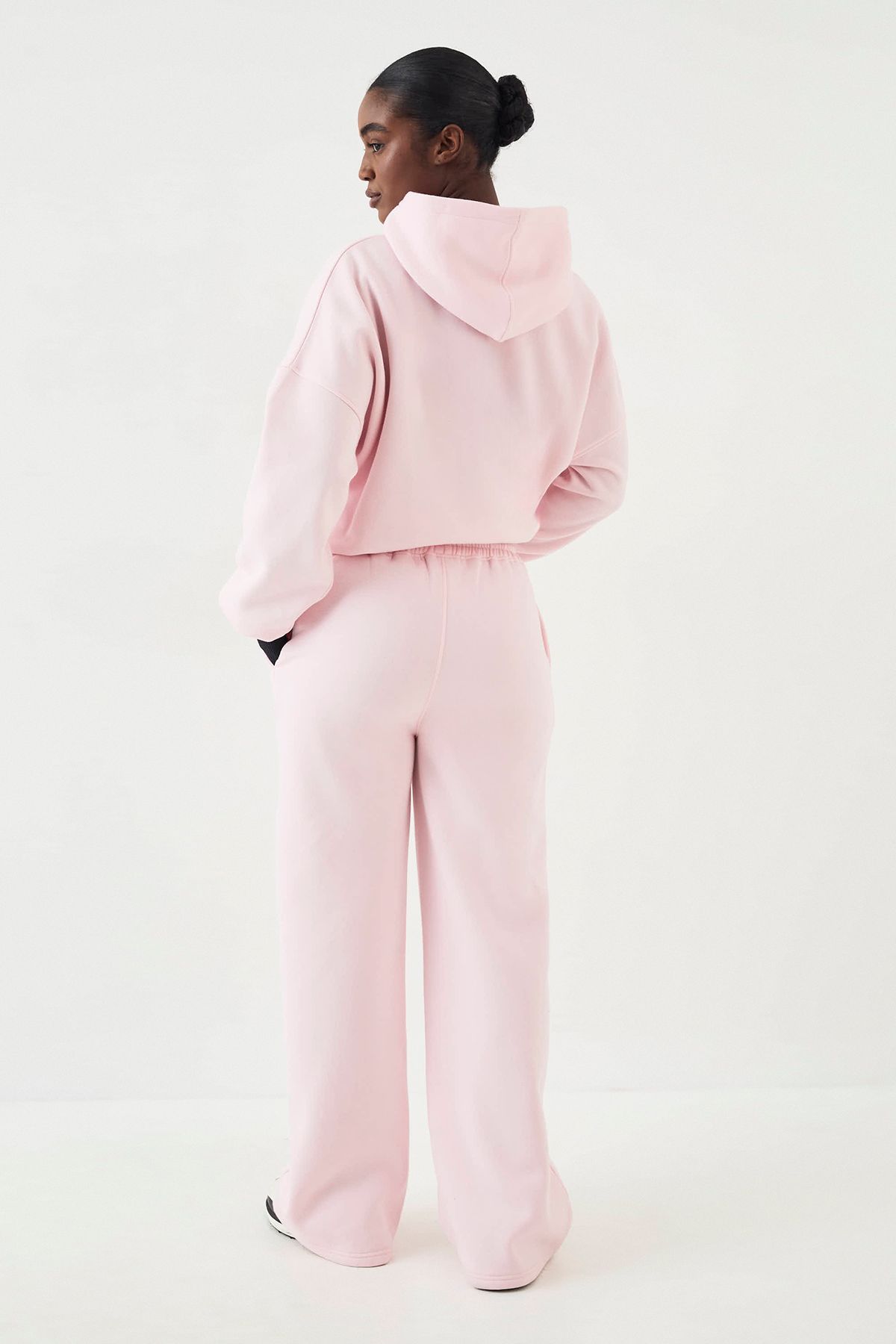 DSGN Studio Sport Straight Leg Jogger - Image 2