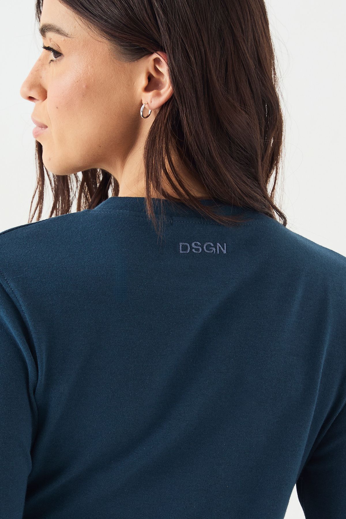 DSGN Studio Button Through Crew Neck Long Sleeve Top - Image 4