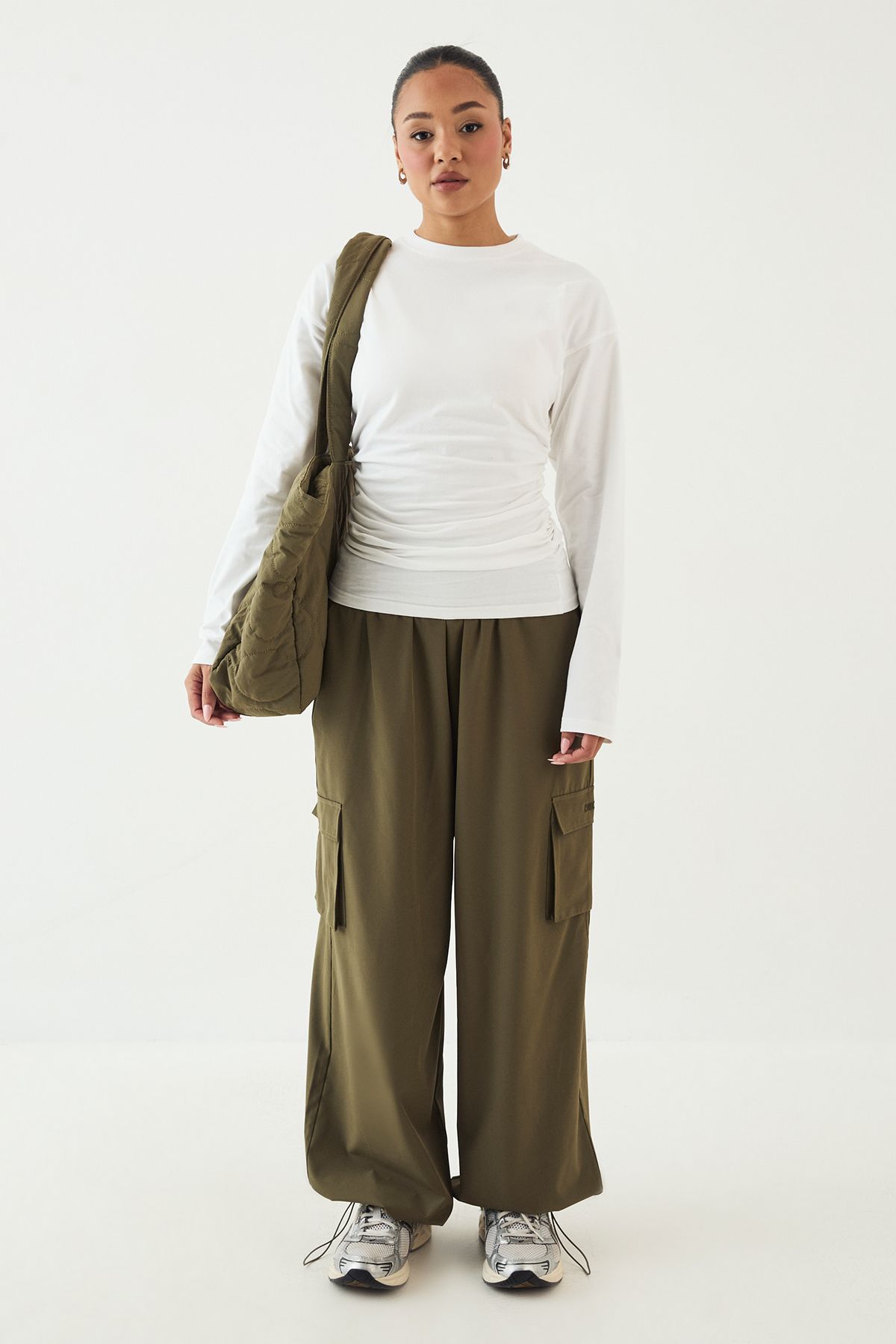 DSGN Studio Ruched Side Long Sleeve Top - Image 5